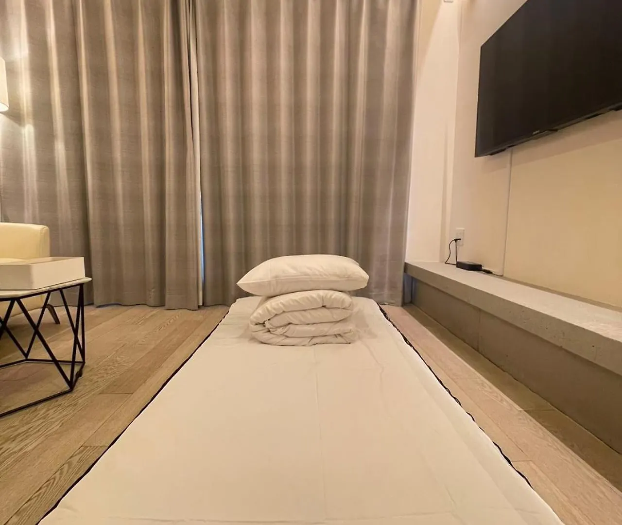 Spatium Ginza Tokyo 3*,