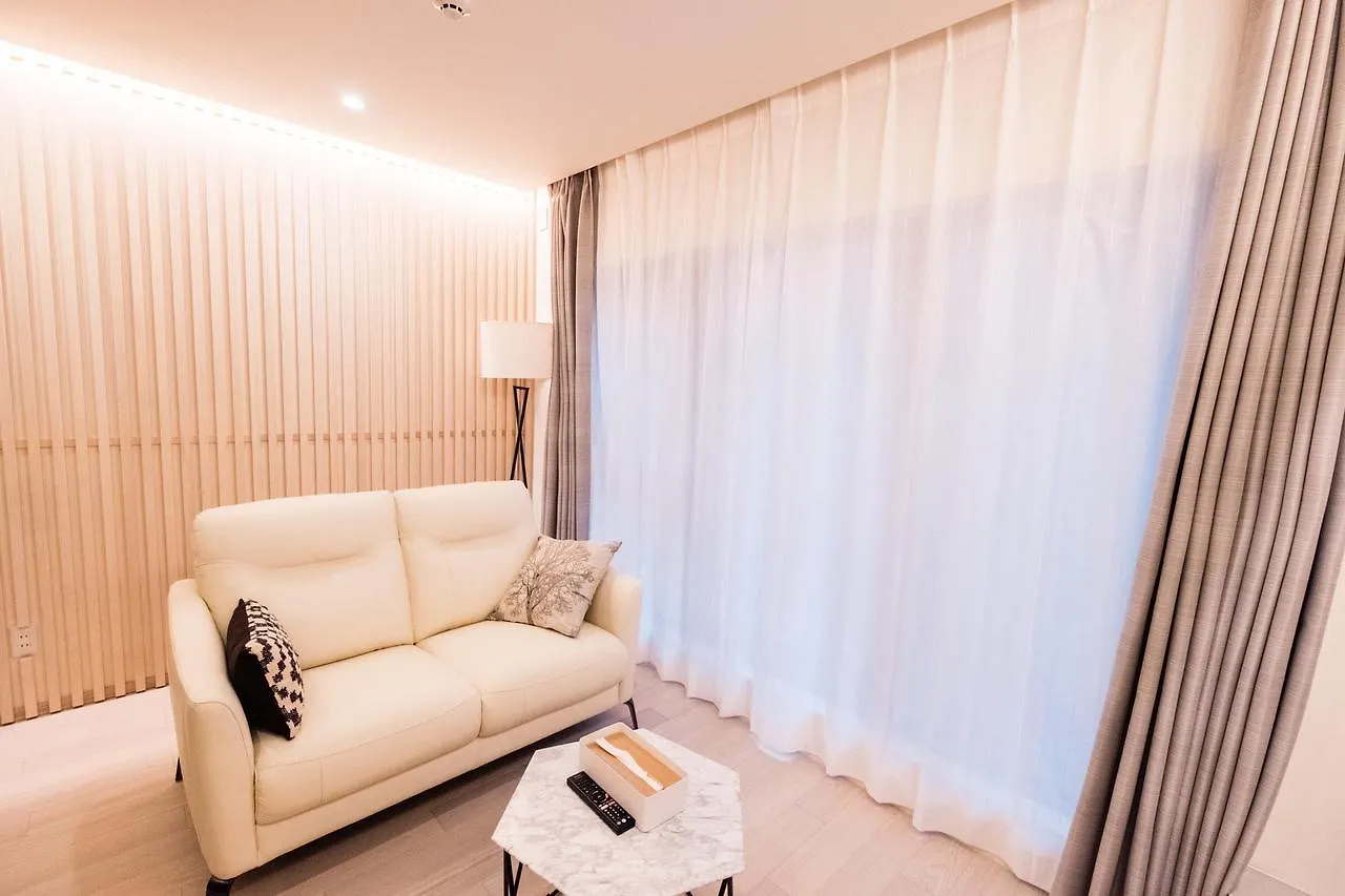 Spatium Ginza Tokyo 3*,